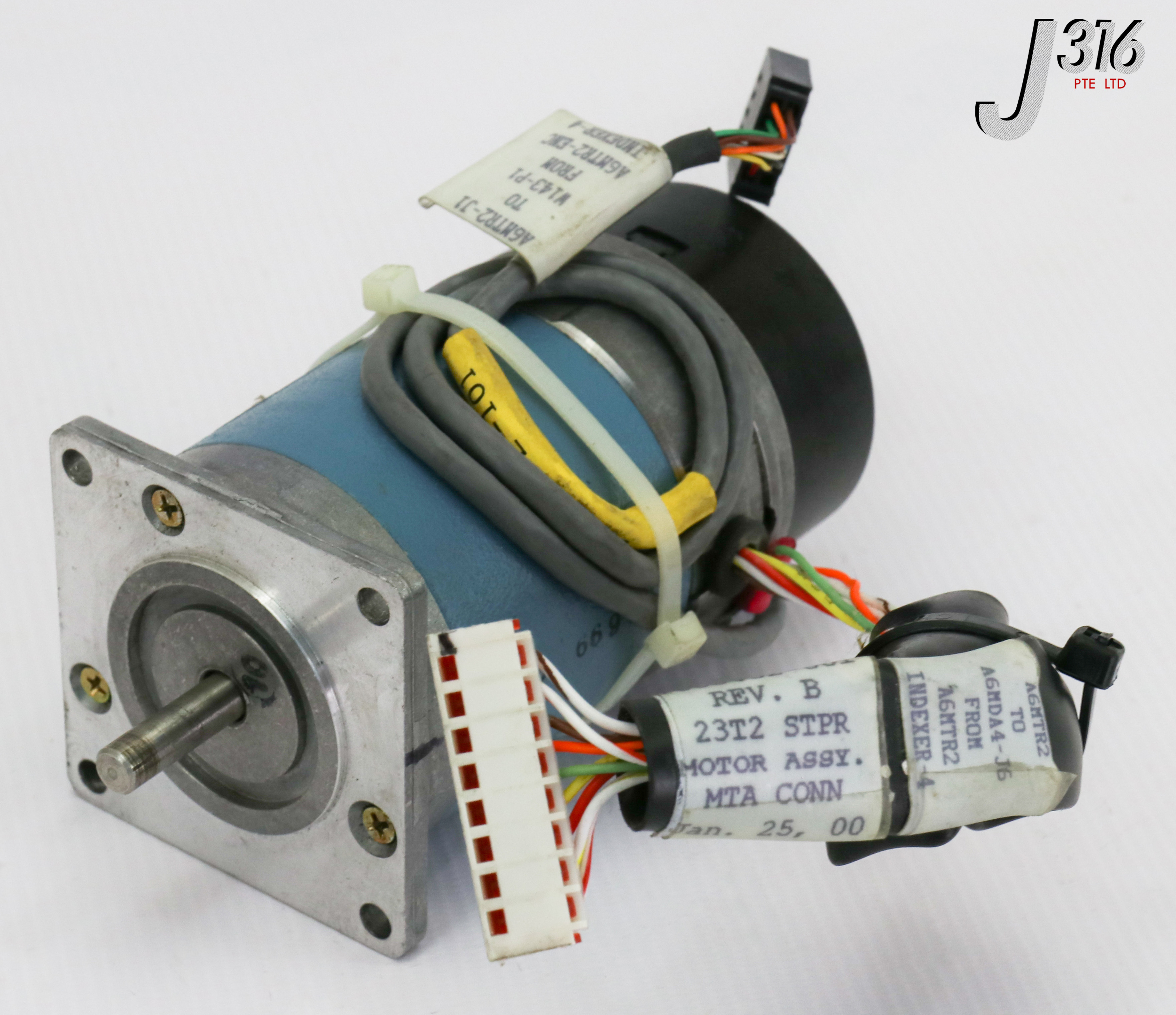 Slo-Syn Warner Electric KML091F07 3.3 AMPs 200 Steps/REV Stepping Motor
